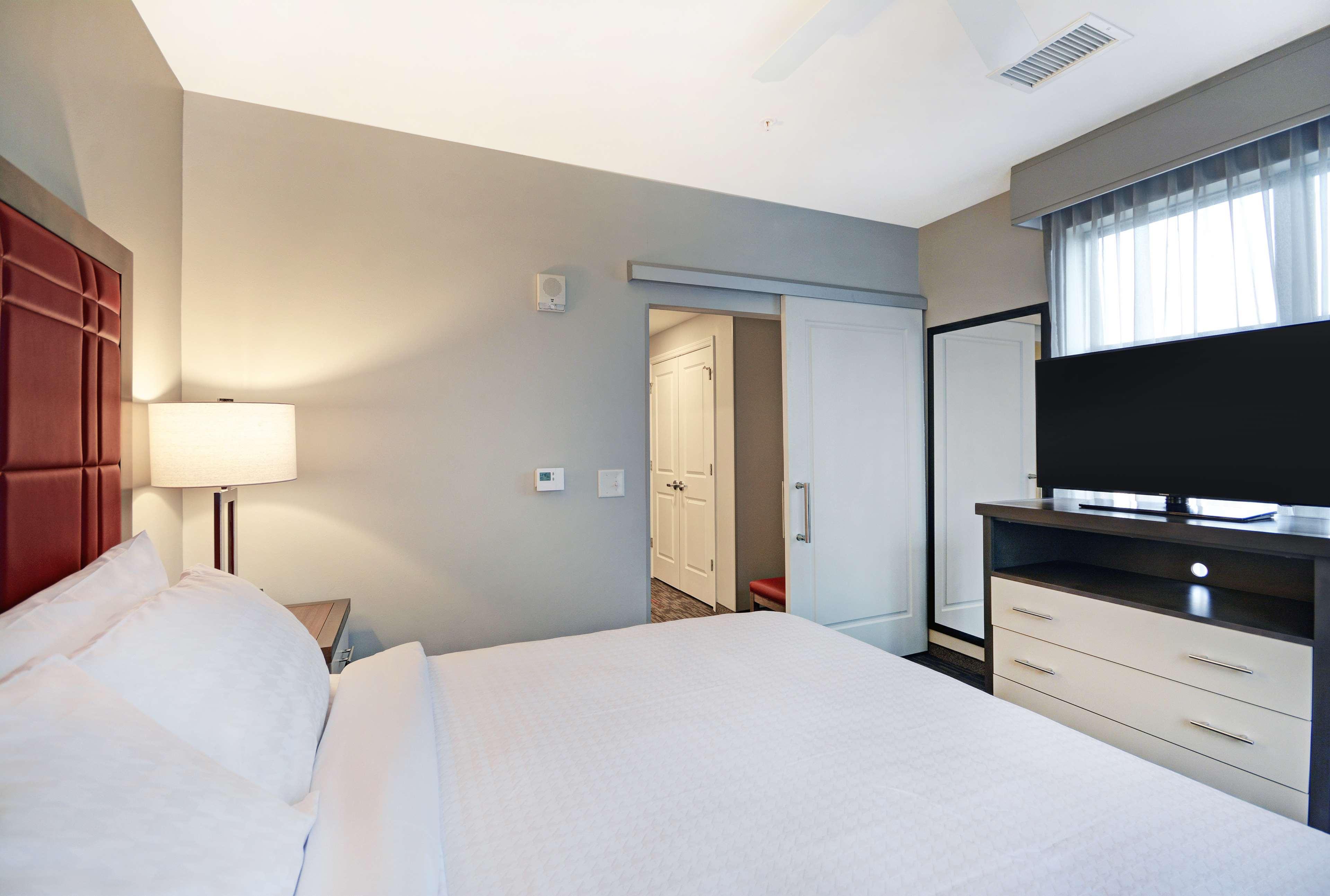 Homewood Suites By Hilton Athens Downtown University Area Ngoại thất bức ảnh